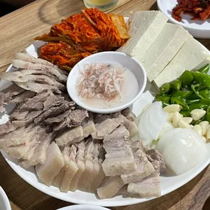 オイソ食堂