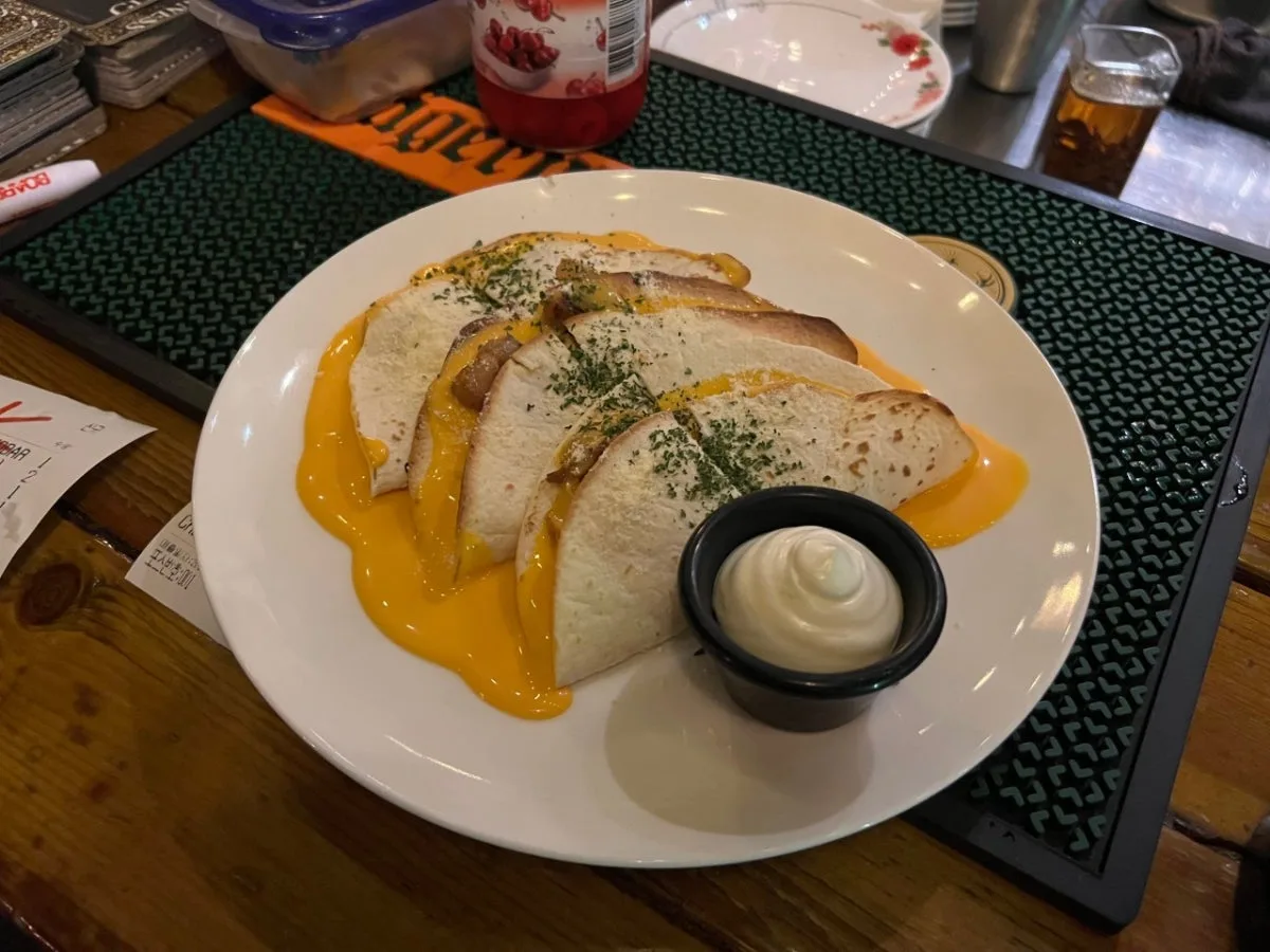 ダムスパブのメイン写真