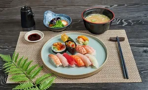 スシサク クウォル店