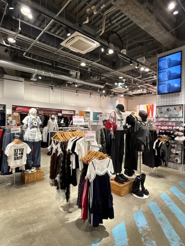 WEGO 原宿本店