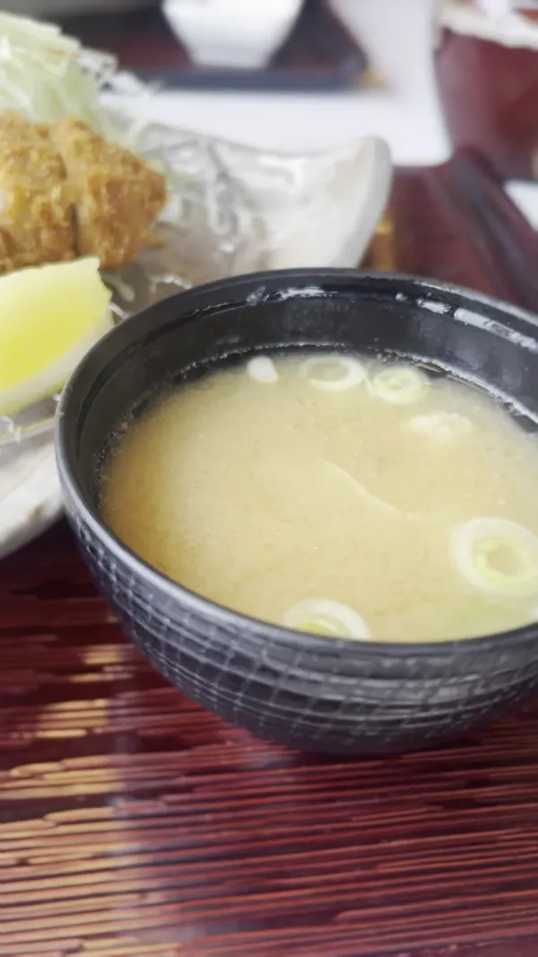 돈카츠타로 차탄점の写真5