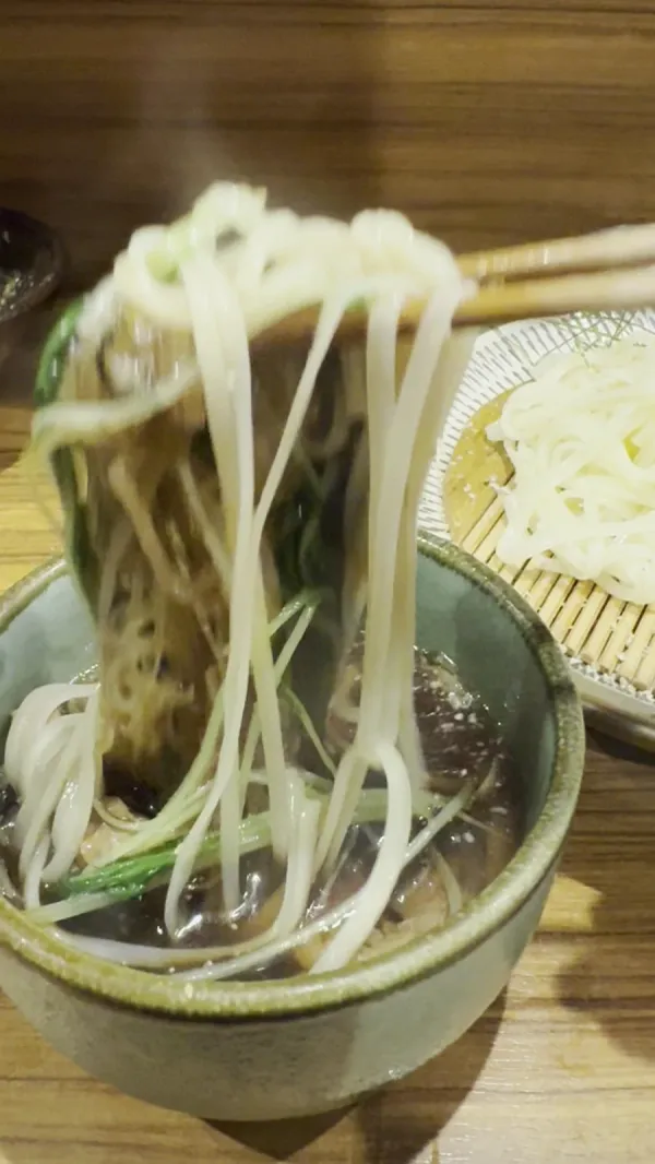 葱鮪うどん 岩兵衛(がんべい)の写真2