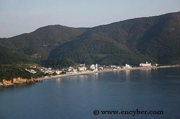 ハットンフクチンジュモンドル海水浴場の写真2