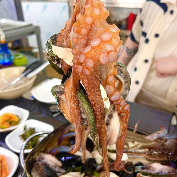 기쁨이네해물탕앤돌솥밥 사진 2