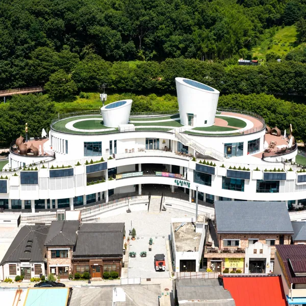 ダムヤン市場