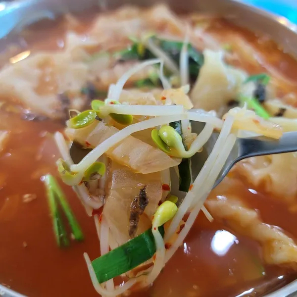 덕이네손수제비 사진 4
