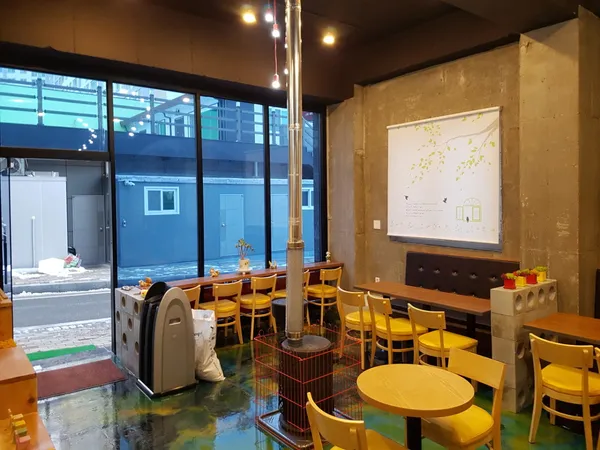 カフェ ディディムの写真2
