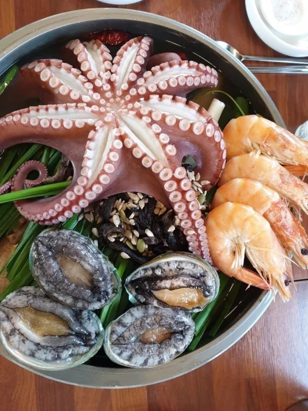 팔공유황오리 사진 2