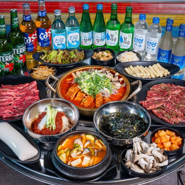 チンガルメガル 本店