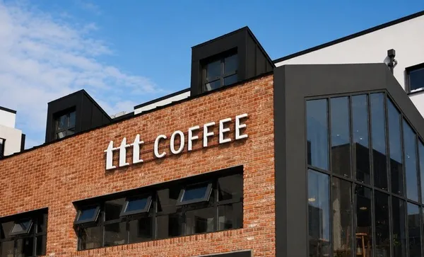 ttt COFFEEの写真2