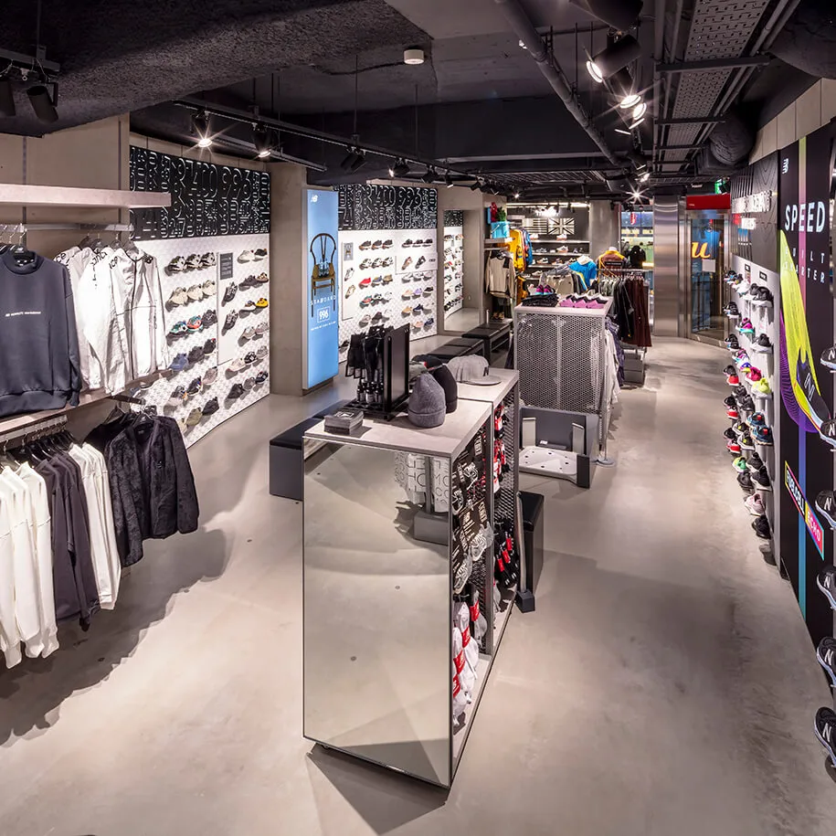 New Balance Fukuoka Storeのメイン写真