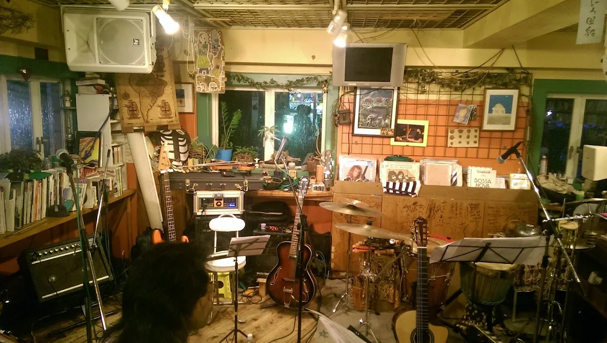 Chove Chuvaのメイン写真