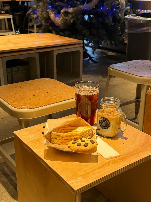STREAMER COFFEE COMPANY YOYOGI-HACHIMANの写真5