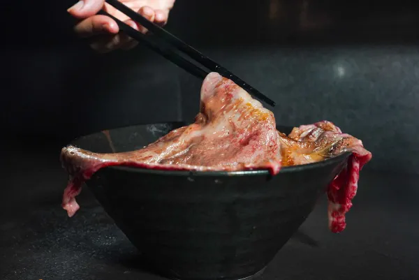 Shinsaibashi Wagyu Halal Ramen Noodle Kobe Beef Osaka Restaurant 心斋桥和牛拉面の写真2