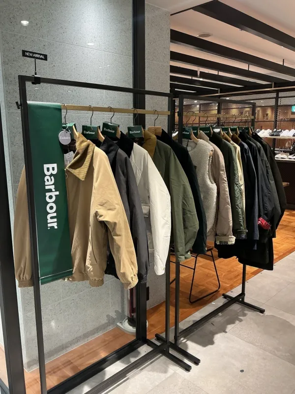 URBAN RESEARCH なんばCITY店の写真3