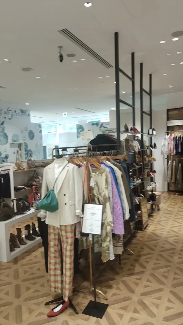 도쿄 신주쿠 쇼핑