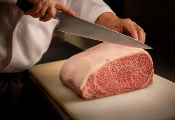 A5 Wagyu Burger GYUMON Osaka Tsutenkaku (Halal)の写真3