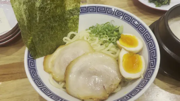 Ryukyu Ramen MenyaYamatoの写真2