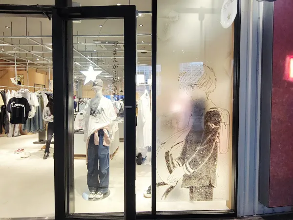 CONVERSE TOKYO 宮下パーク店の写真2