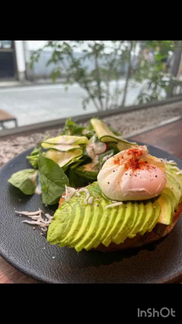 Monz Cafe