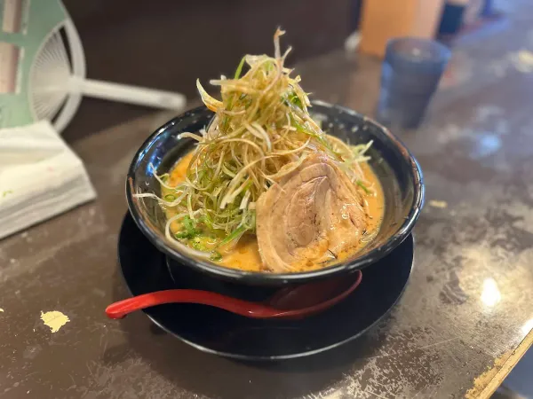 미소 돈코쓰 라멘 마루の写真4