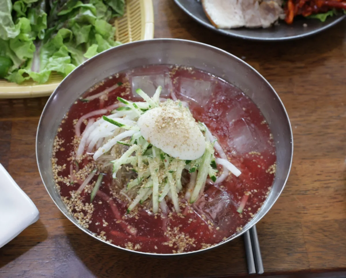 Beombau Makguksu, main photo