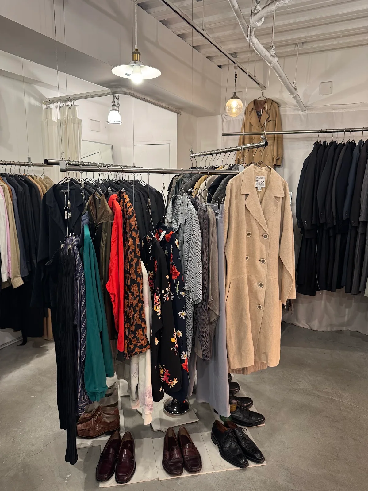 古着屋 iot 下北沢店のメイン写真