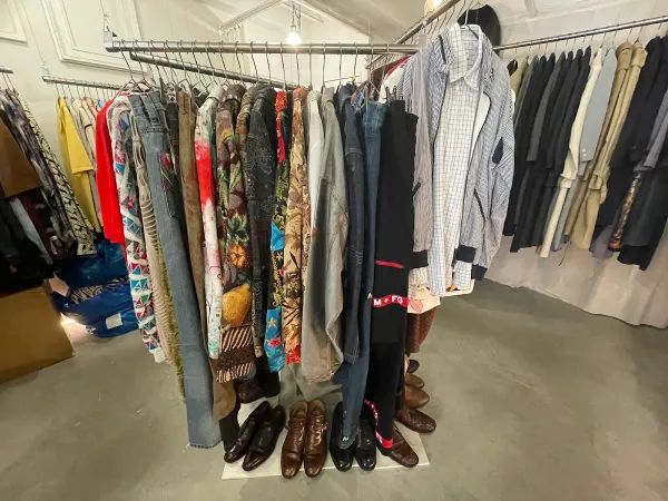 古着屋 iot 下北沢店の写真4