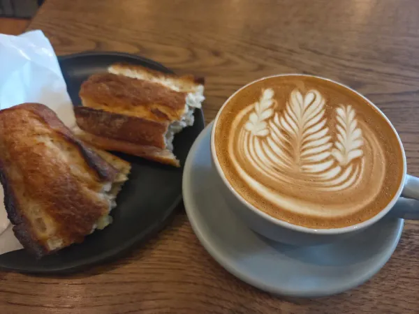 AKHA AMA COFFEE ROASTERY