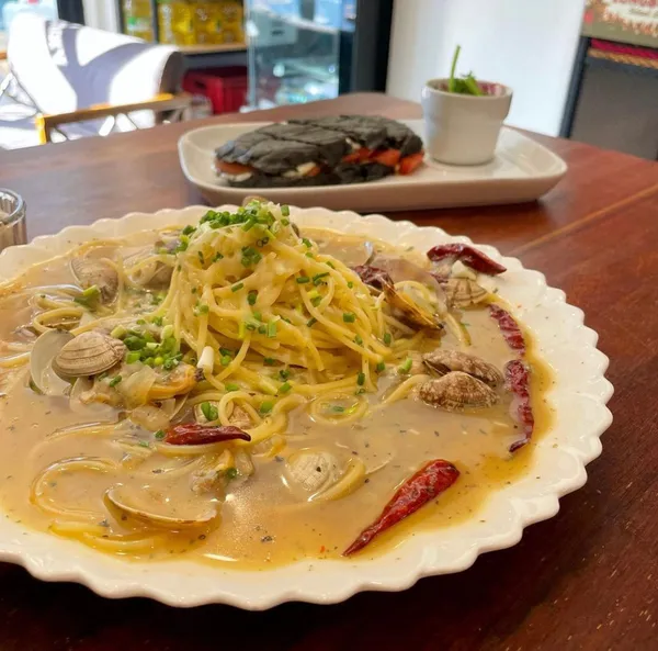 ブランチ ファクトリーの写真2