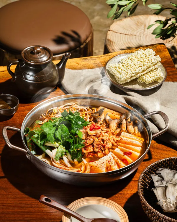 중앙탑초가집 사진 2