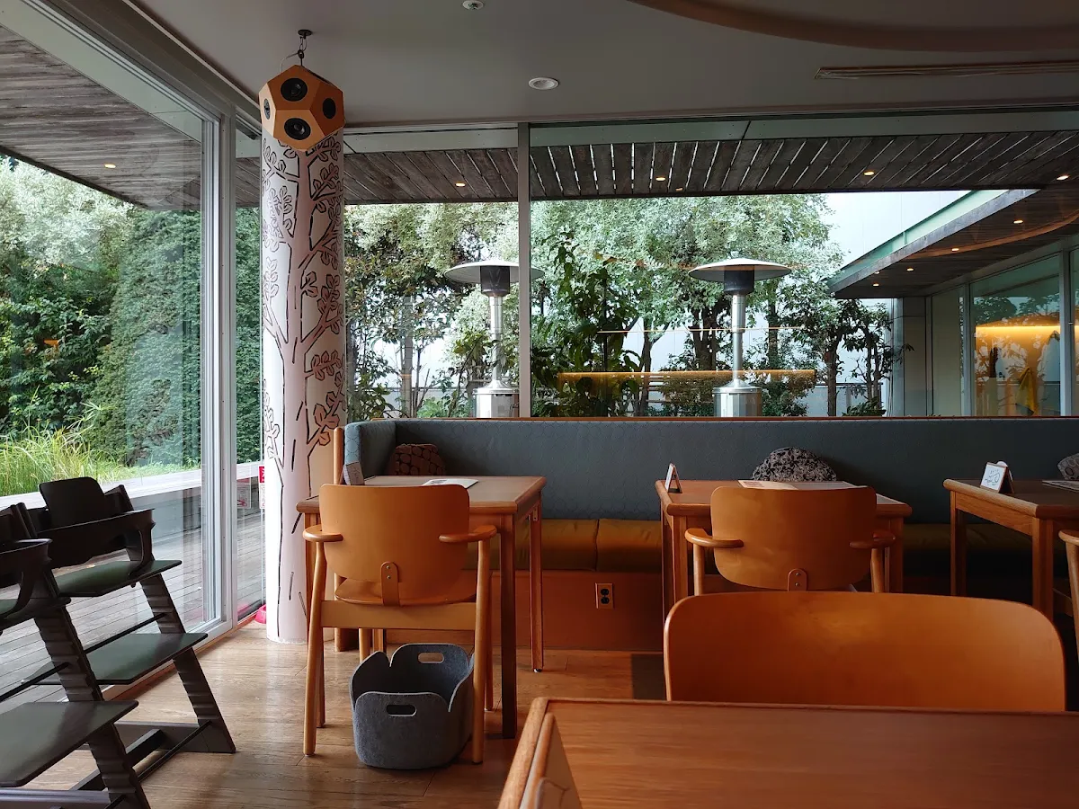 call cafe 家と庭のメイン写真