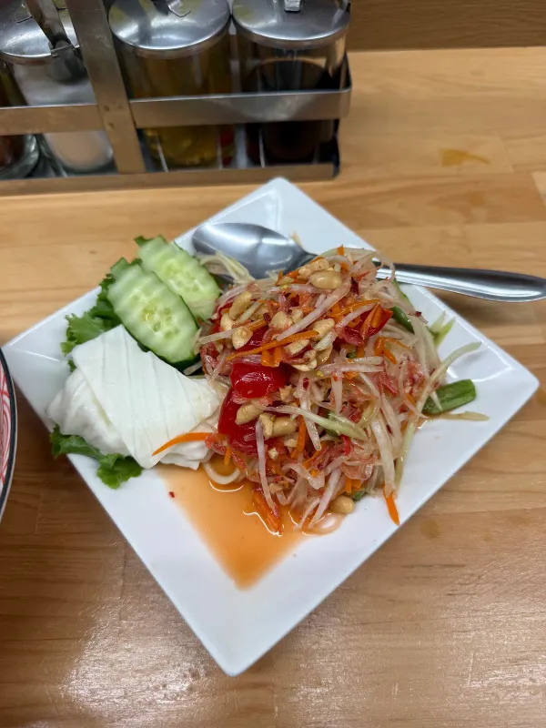 CHICKEN ONE NOODLES チキンワン ヌードル (Thai Restaurant, ป้าแก้ว)の写真3