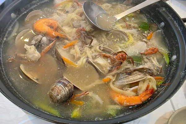 ミンジネ食堂