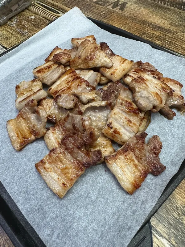 マシンヌンサムギョプサル