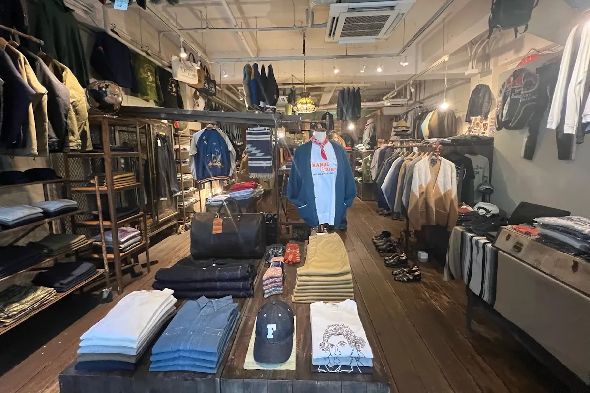Smart clothing store fullcountのメイン写真