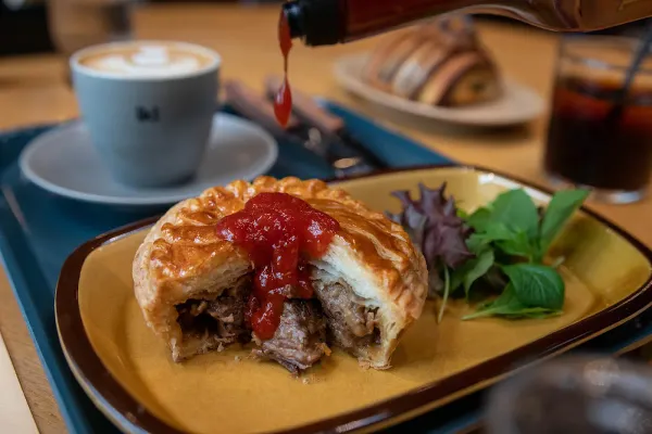 iki Roastery & Eatery