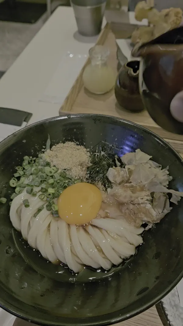 僕とうどんとカツオだし あべのキューズモール店の写真3