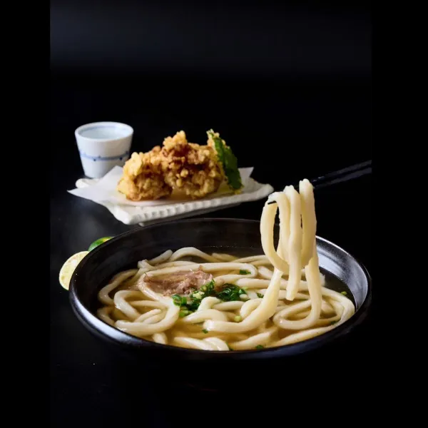 僕とうどんとカツオだし あべのキューズモール店の写真4