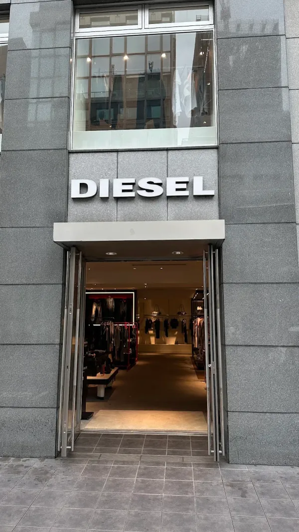 DIESEL 후쿠오카の写真3