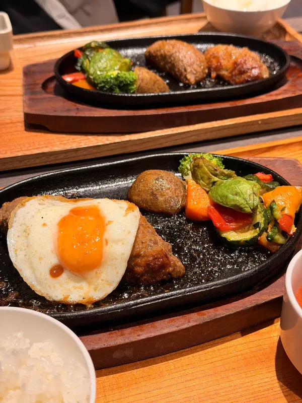 いしがまやハンバーグあべのQsモール店の写真2