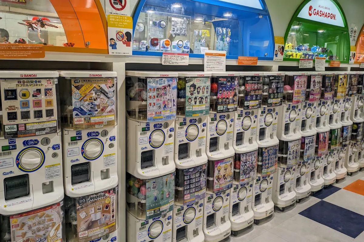 TOKYO GASHAPON STOREのメイン写真
