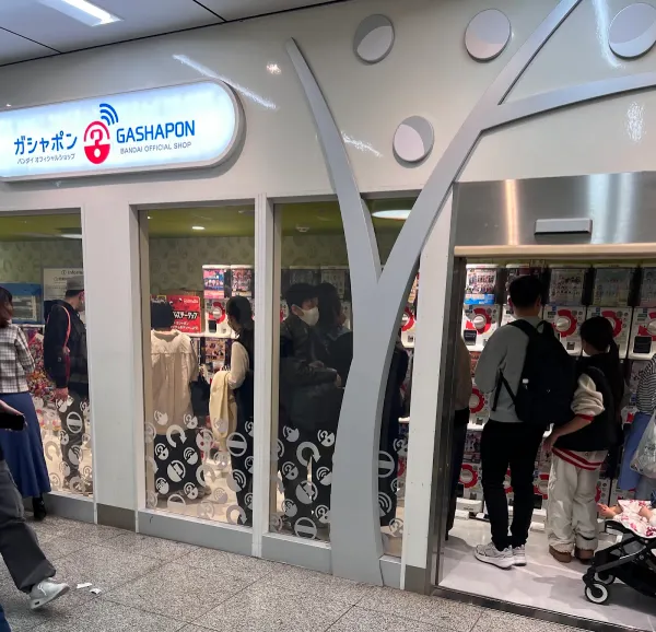 TOKYO GASHAPON STOREの写真4