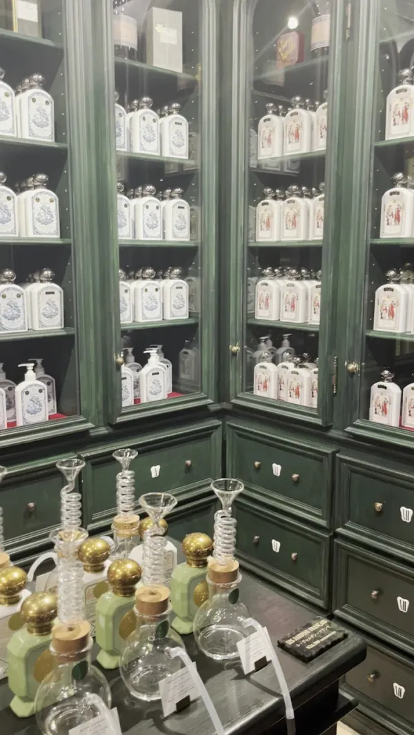 Officine Universelle Buly Nihonbashi Storeの写真4
