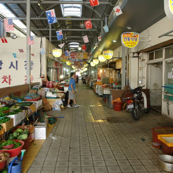 チュンアン市場の写真2