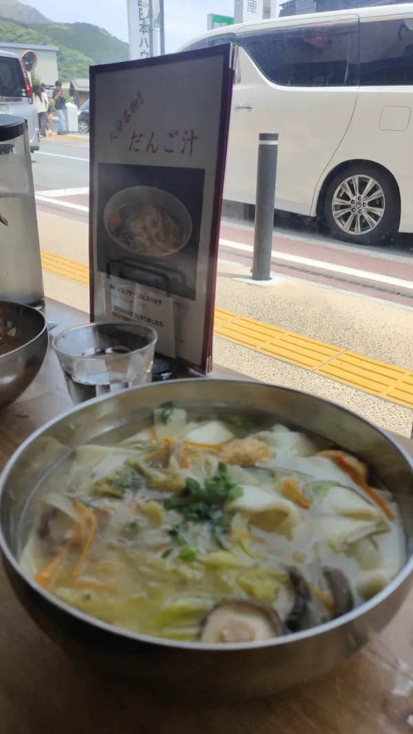 ダイニングKUMUの写真2