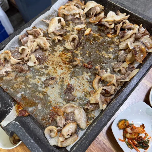 チニルギサ食堂の写真2