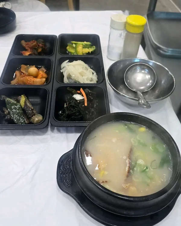 ヒャンスギネ食堂の写真3