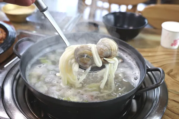황금손칼국수 간장게장 대부도 본점 사진 5