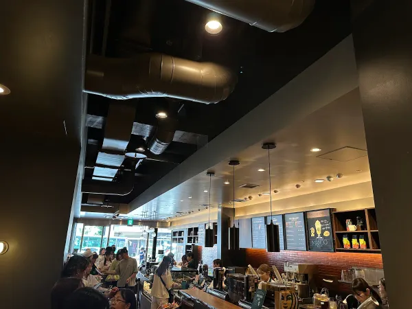 Starbucks Coffee - Kobe Kyu-Kyoryuchiの写真5